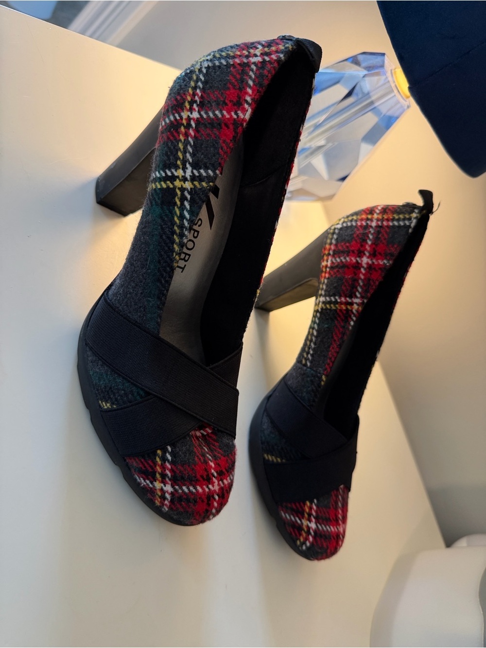 Anne Klein Sport Red & Black Plaid Peep-Toe Heels size 7m